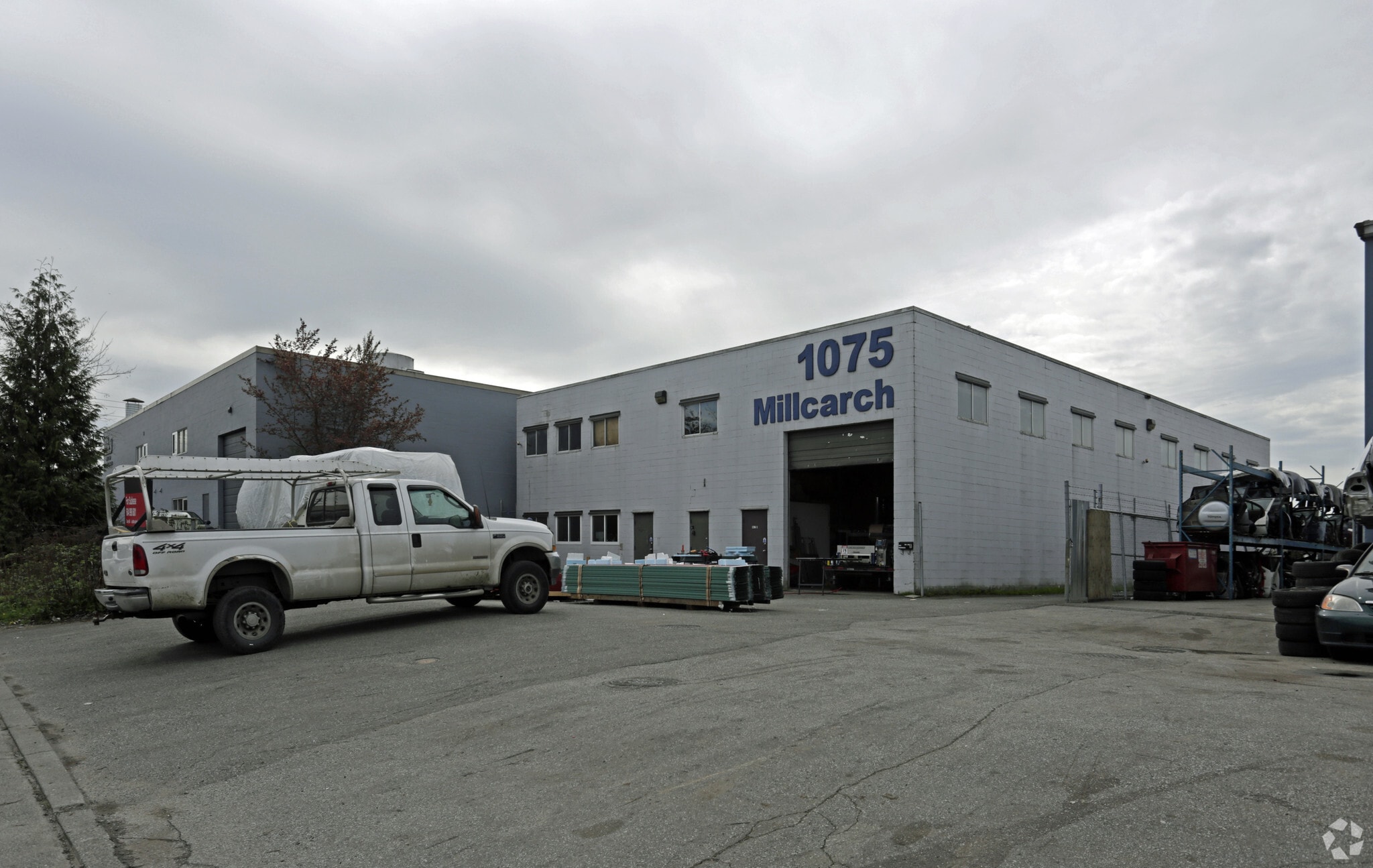 1075 Millcarch St, Richmond, BC for lease Primary Photo- Image 1 of 6