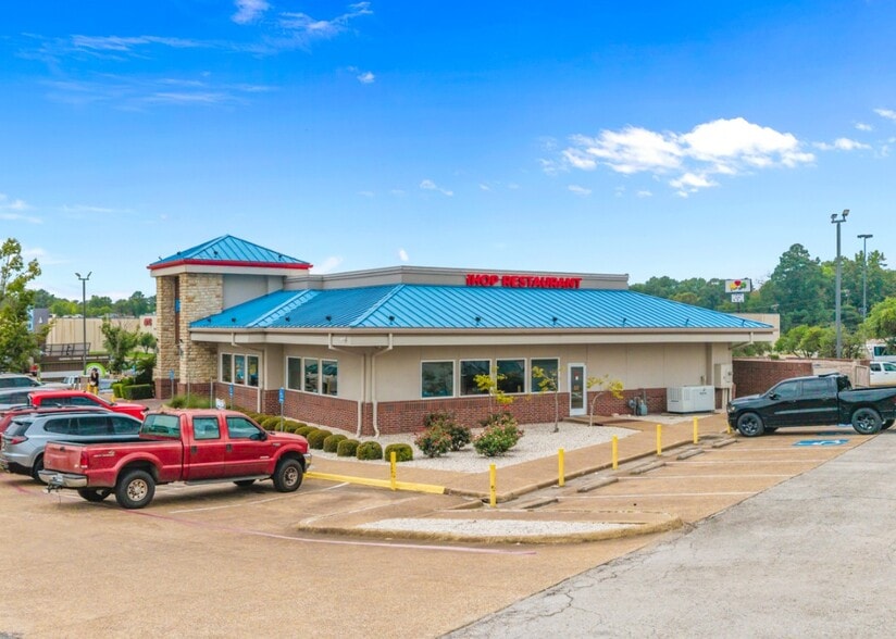 4400 S Medford Dr, Lufkin, TX à vendre - Photo du bâtiment - Image 3 de 6