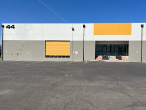 34 N 45th Ave, Phoenix, AZ for lease Building Photo- Image 1 of 12