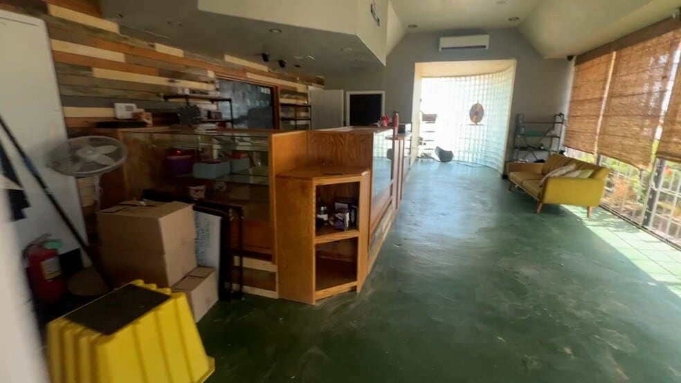 7378 S Walker Ave, Oklahoma City, OK for lease - Commercial Listing Video - Image 2 of 15