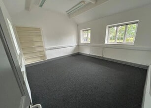 A4042 Llanover Business Centre, Abergavenny à louer Photo intérieure- Image 2 de 6