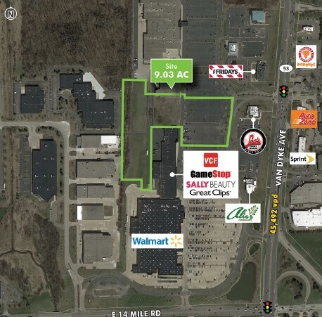 33201 Van Dyke Ave, Sterling Heights, MI à vendre - Photo du bâtiment - Image 2 de 24