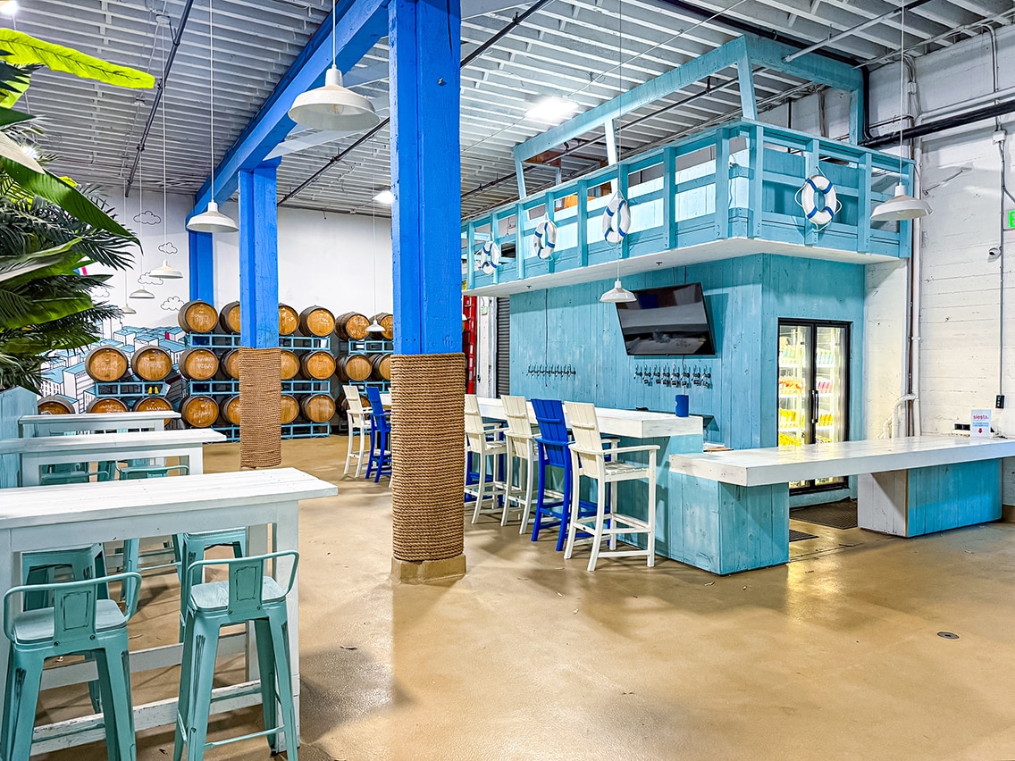 1700 Naud St, Los Angeles, CA for lease Interior Photo- Image 1 of 8