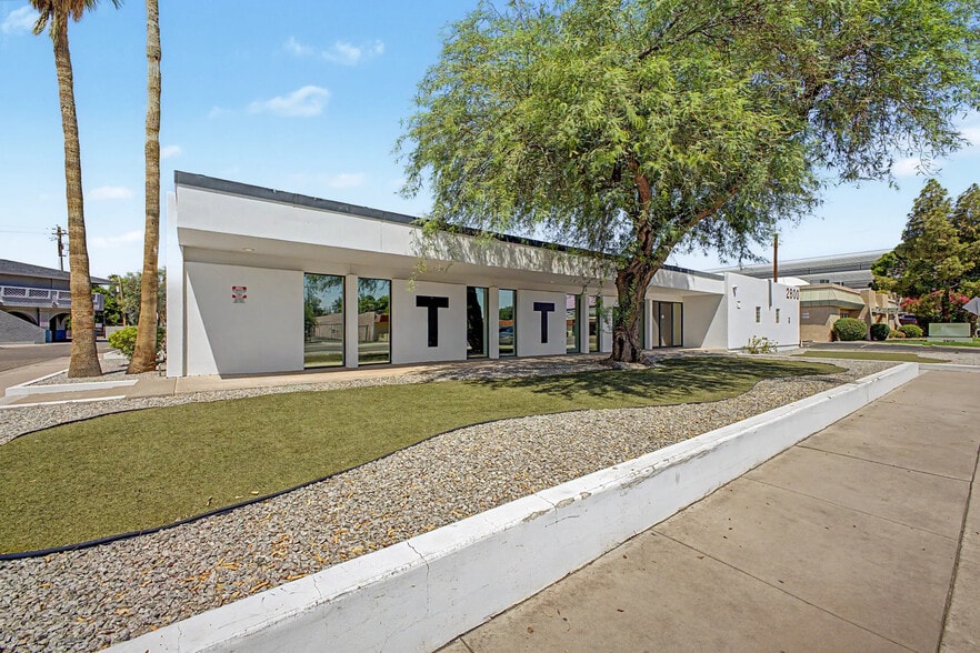 2800 N 24th St, Phoenix, AZ for lease - Building Photo - Image 2 of 14
