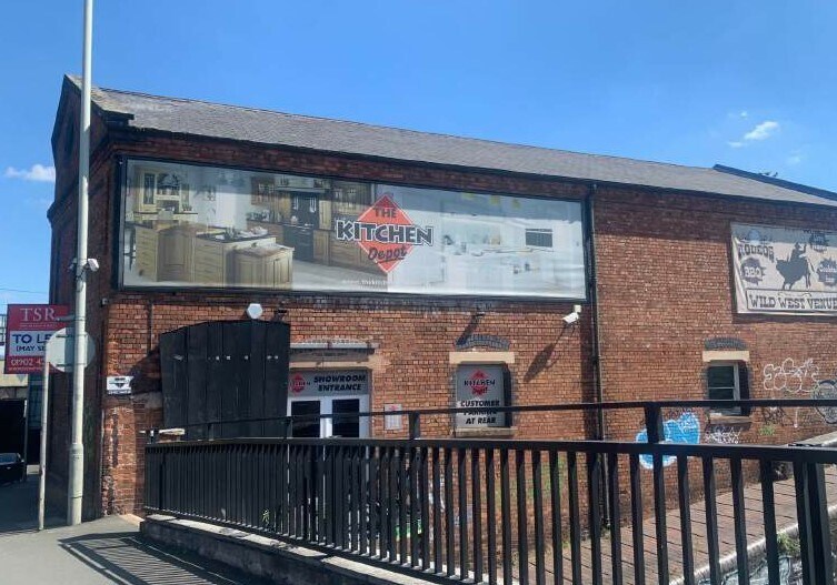 Wednesfield Rd, Wolverhampton à vendre - Photo principale - Image 2 de 2