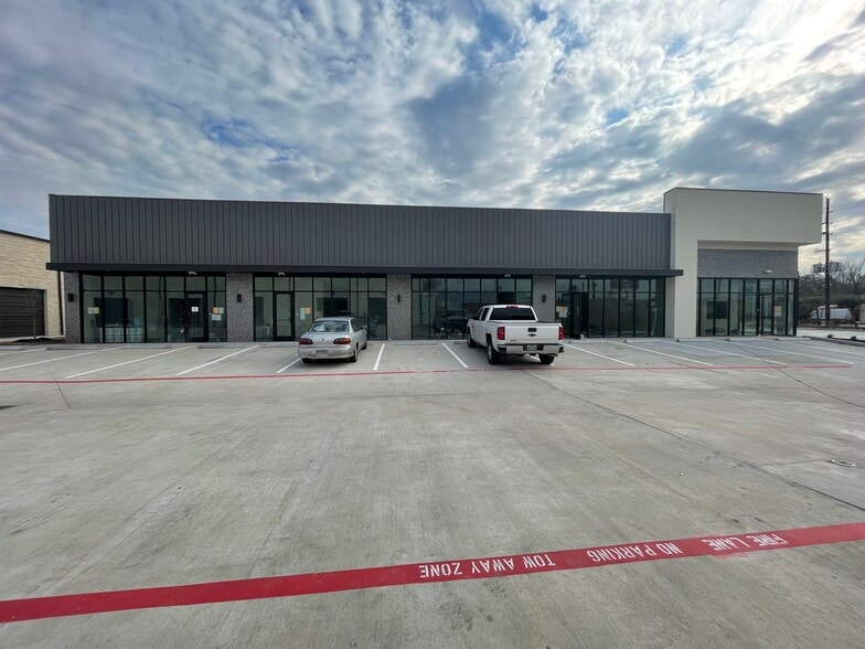 4215 S Main St, Stafford, TX for sale - Building Photo - Image 3 of 36
