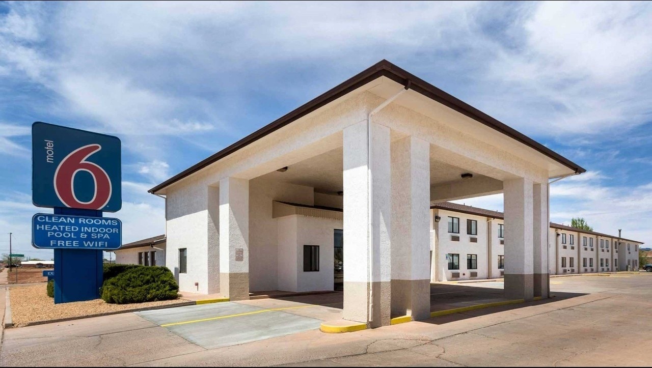 520 W Desmond St, Winslow, AZ for sale Primary Photo- Image 1 of 14