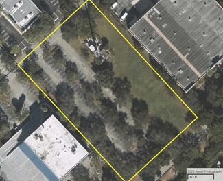 More details for 14180 NW 77th Ct, Miami Lakes, FL - Land for Sale