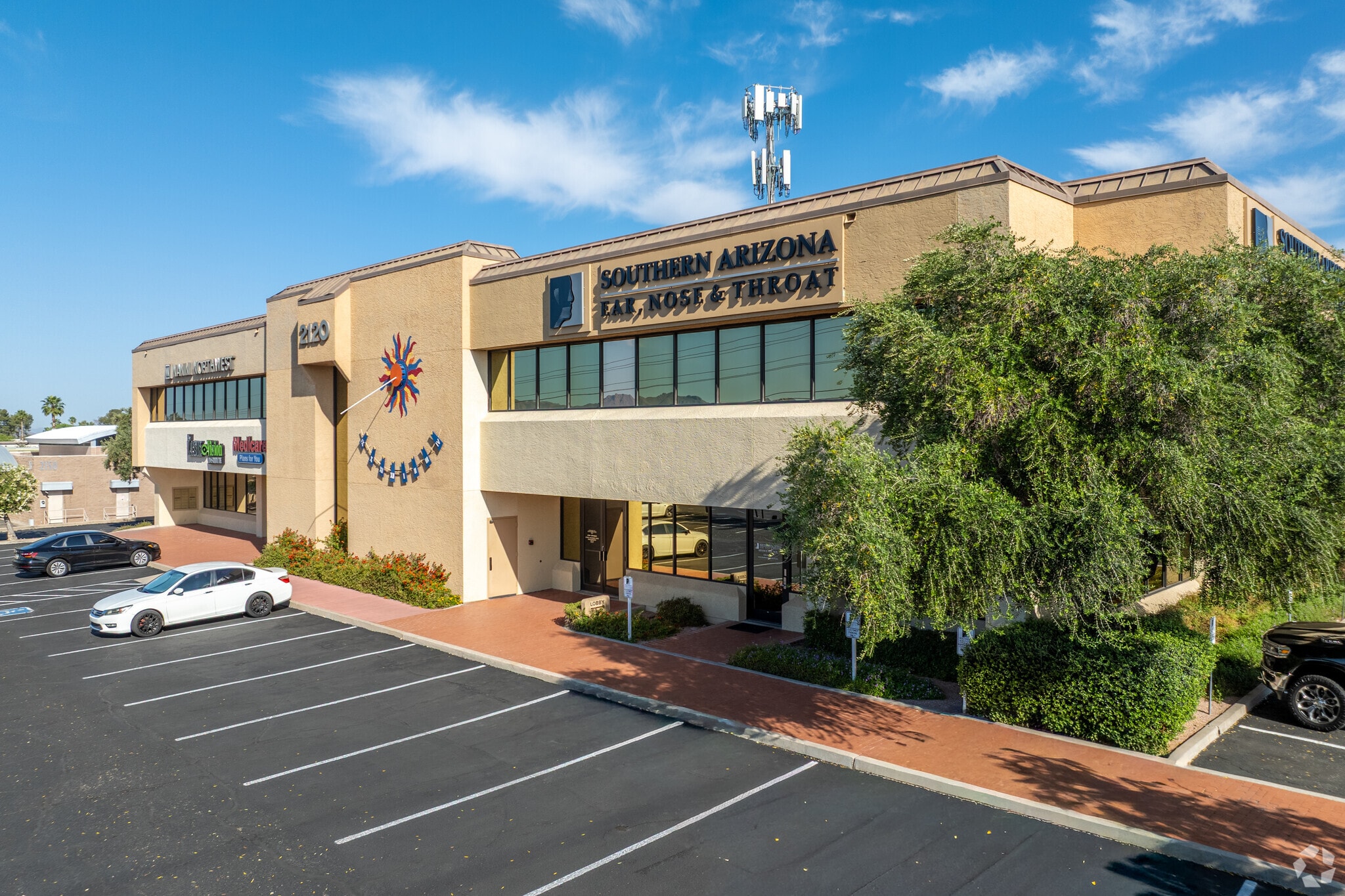 2120 W Ina Rd, Tucson, AZ for lease Primary Photo- Image 1 of 7