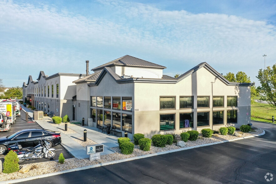 1133 Evans Way Ct, Columbus, OH à vendre - Photo du bâtiment - Image 3 de 4