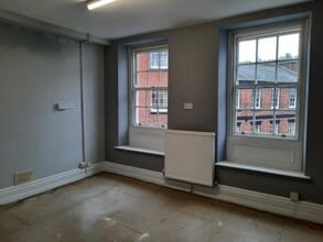 6 High St, Ross On Wye for lease Interior Photo- Image 1 of 1