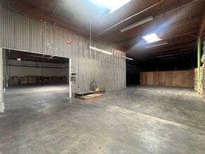 17300 Railroad St, City of Industry, CA à louer Photo intérieure- Image 1 de 3