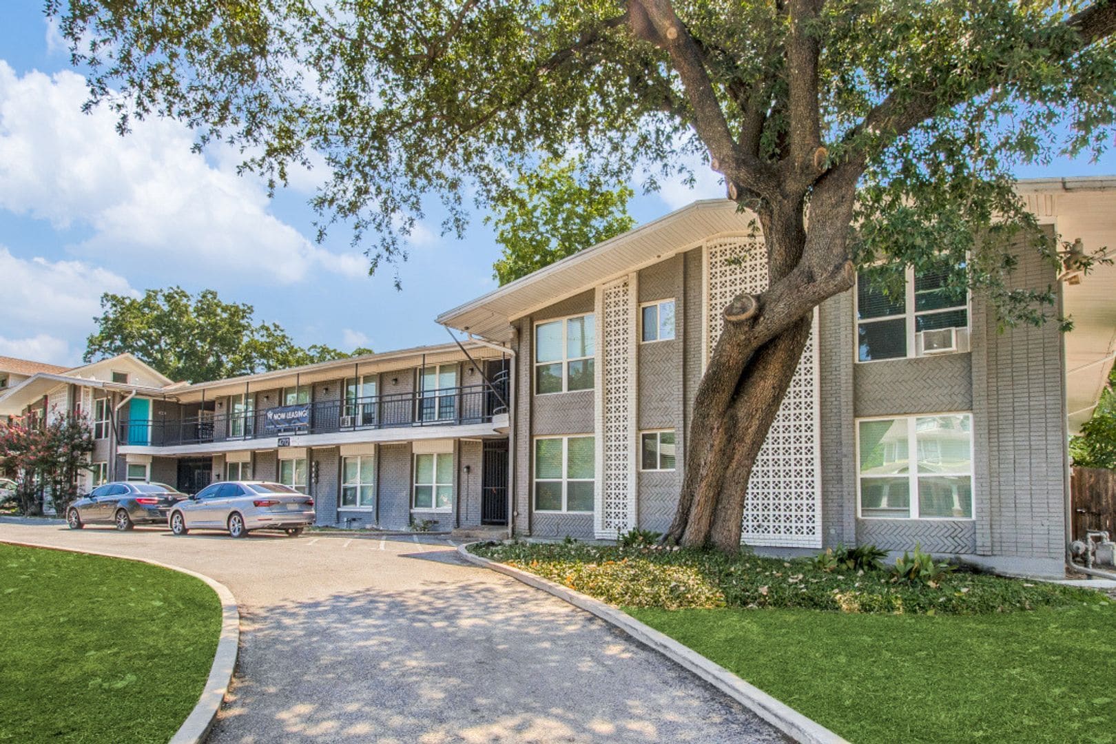 4712 Gaston Ave, Dallas, TX for sale Primary Photo- Image 1 of 26