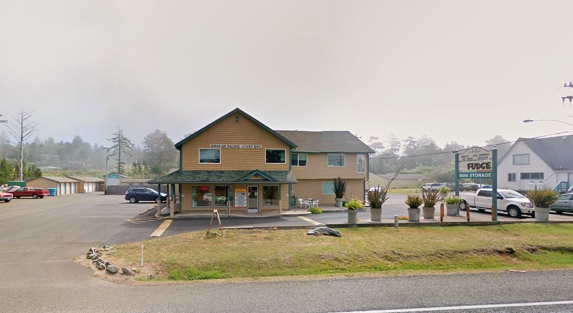 Specialty in Seal Rock, OR for sale Building Photo- Image 1 of 1