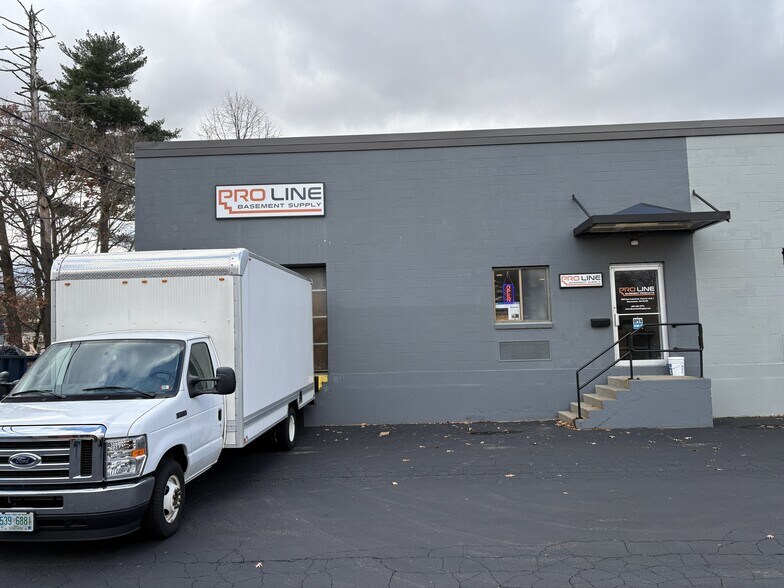 1000 E Industrial Park Dr, Manchester, NH à louer - Photo du bâtiment - Image 2 de 15