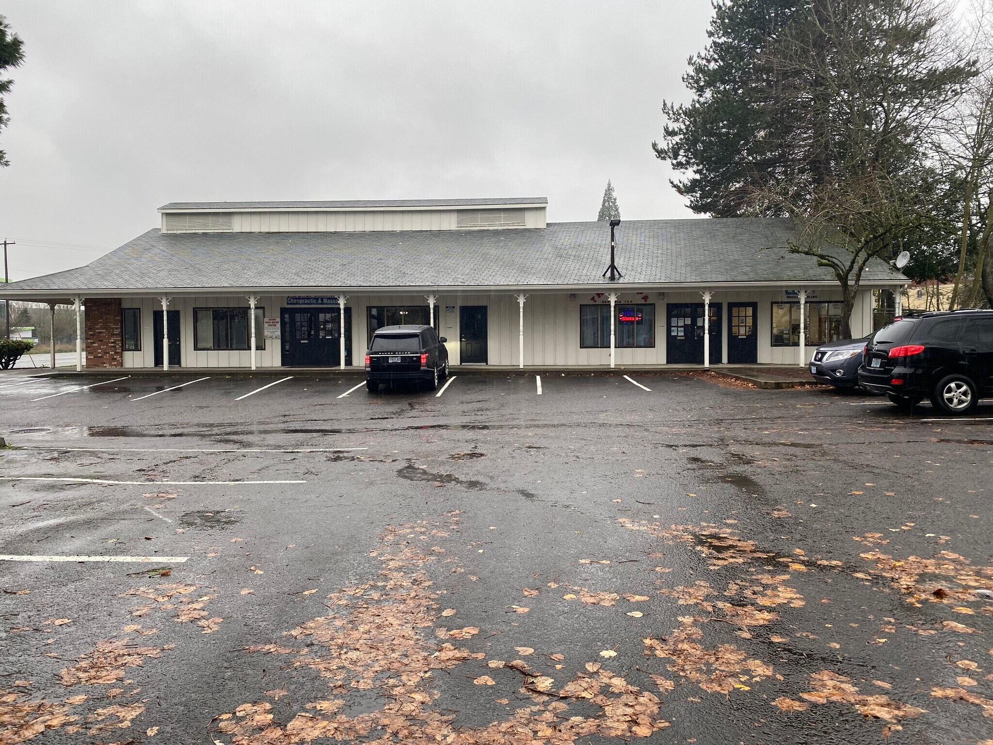 19635 SW Tualatin Valley Hwy, Beaverton, OR for sale Primary Photo- Image 1 of 27
