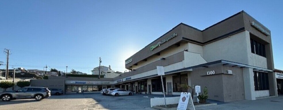 1300 S Pacific Coast Hwy, Redondo Beach, CA à louer - Photo du bâtiment - Image 3 de 10