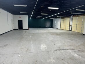 2812 Watson Blvd, Centerville, GA for lease Interior Photo- Image 2 of 2