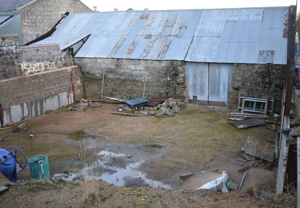 102 High St, New Pitsligo for sale Primary Photo- Image 1 of 4