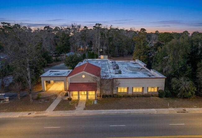 More details for 8 Presnell Cir, Beaufort, SC - Office for Sale