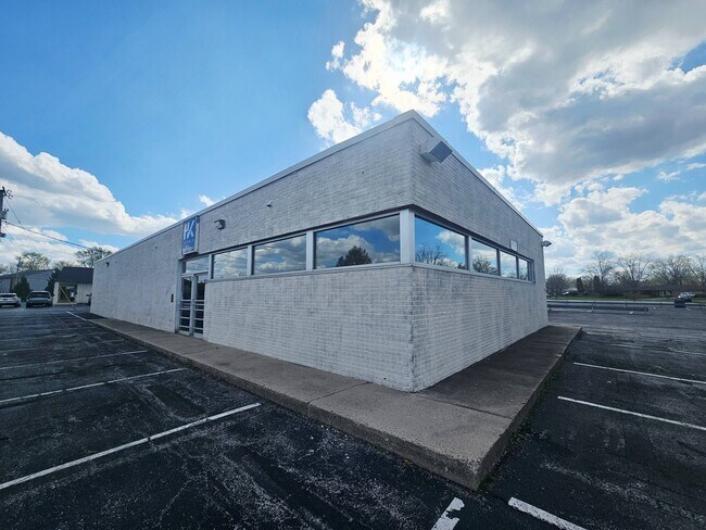 Plus de détails pour 1803 W Purdue Ave, Muncie, IN - Industriel à louer