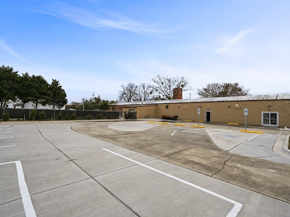 312 N Center St, Goldsboro, NC à vendre - Photo du bâtiment - Image 2 de 8