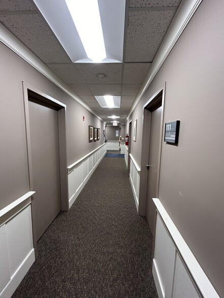 112 Main St, Northborough, MA for lease - Building Photo - Image 3 of 13