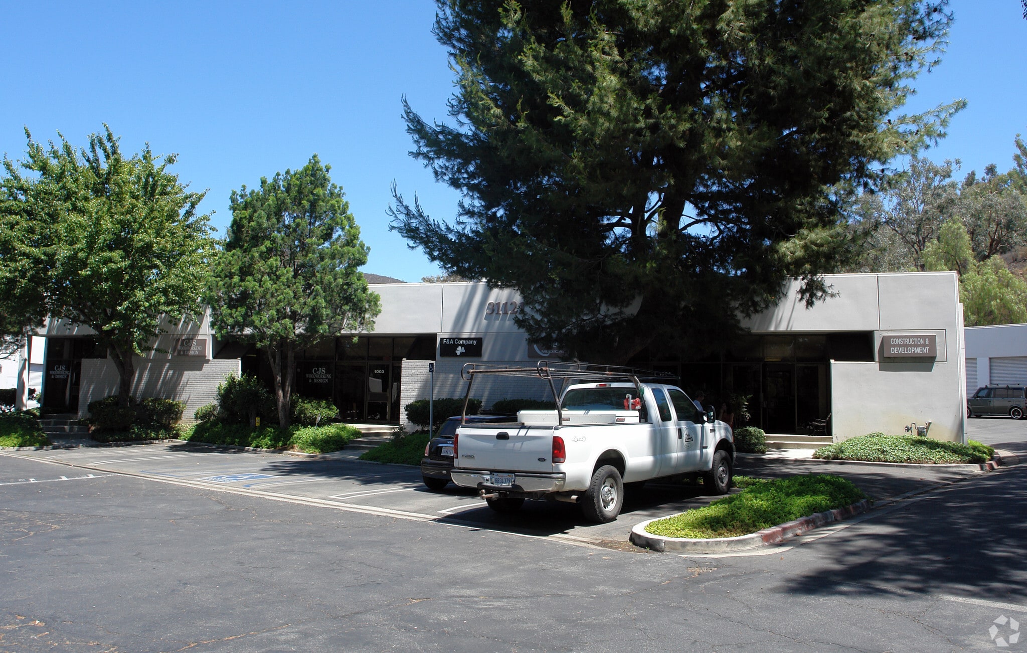 31121-31131 Via Colinas, Westlake Village, CA for lease Primary Photo- Image 1 of 12