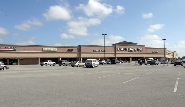 Plus de détails pour 5680 S NC 41 Hwy, Wallace, NC - Commerce de détail à louer