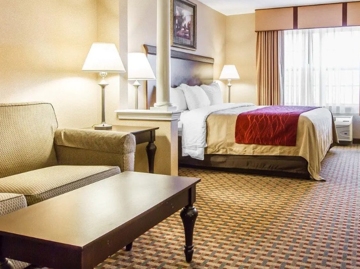 329 US Route 1, Scarborough, ME à vendre - Photo du bâtiment - Image 2 de 8