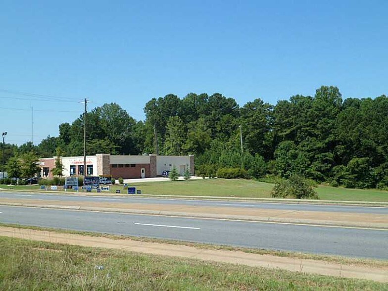 6400 Bells Ferry Rd, Woodstock, GA à vendre - Photo du bâtiment - Image 2 de 13