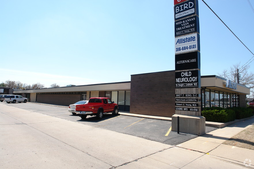 6611 E Central Ave, Wichita, KS for sale - Primary Photo - Image 1 of 1