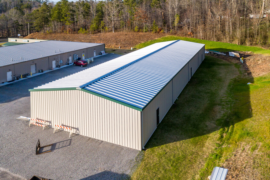 10150 Ball Ground Hwy, Ball Ground, GA for lease - Building Photo - Image 1 of 20