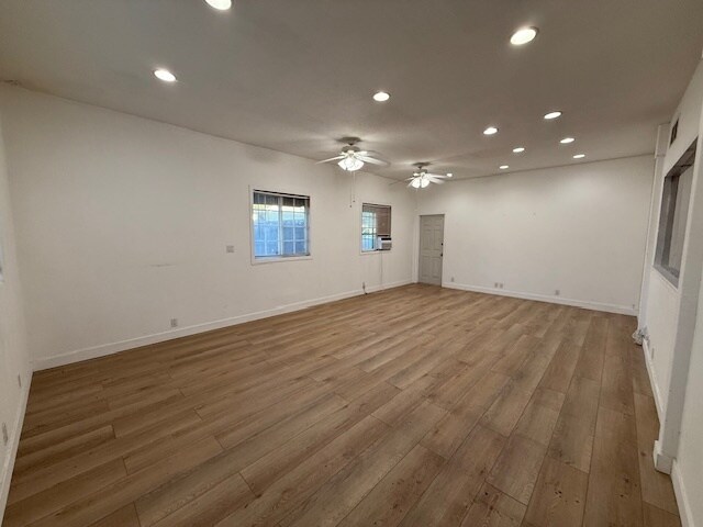 1000 E South St, Anaheim, CA à louer - Photo du bâtiment - Image 3 de 10