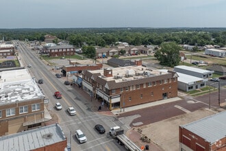 305 N Main St, Bristow, OK - AERIAL map view - Image1