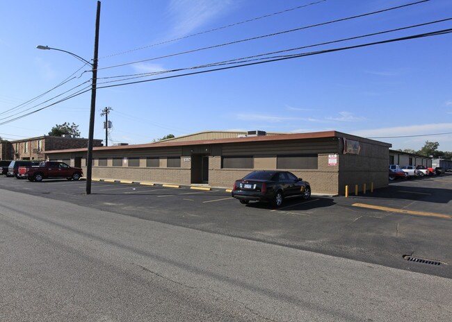 More details for 6350-6374 Alder Dr, Houston, TX - Industrial for Lease
