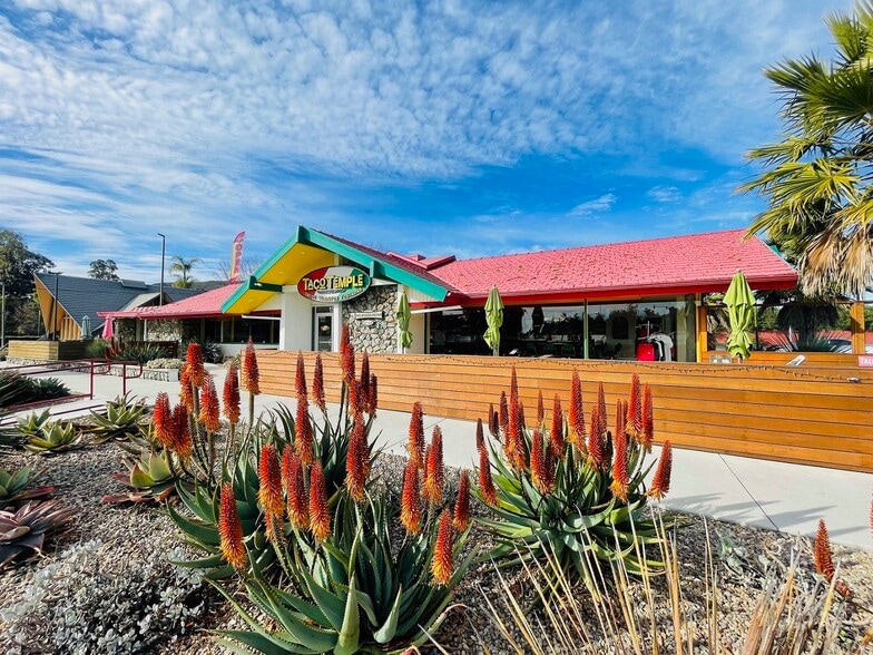 1575 Calle Joaquin, San Luis Obispo, CA for sale - Primary Photo - Image 1 of 66