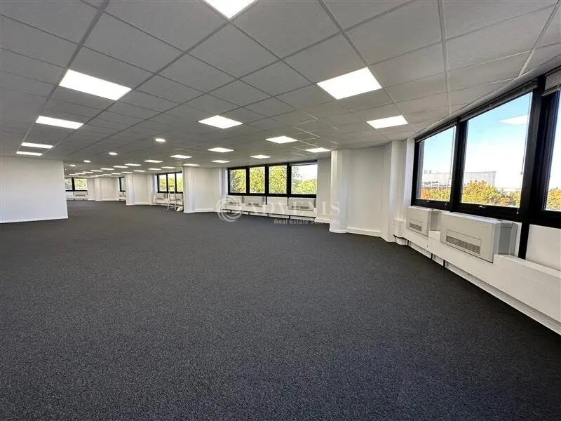 Office in Lognes for lease Building Photo- Image 1 of 9