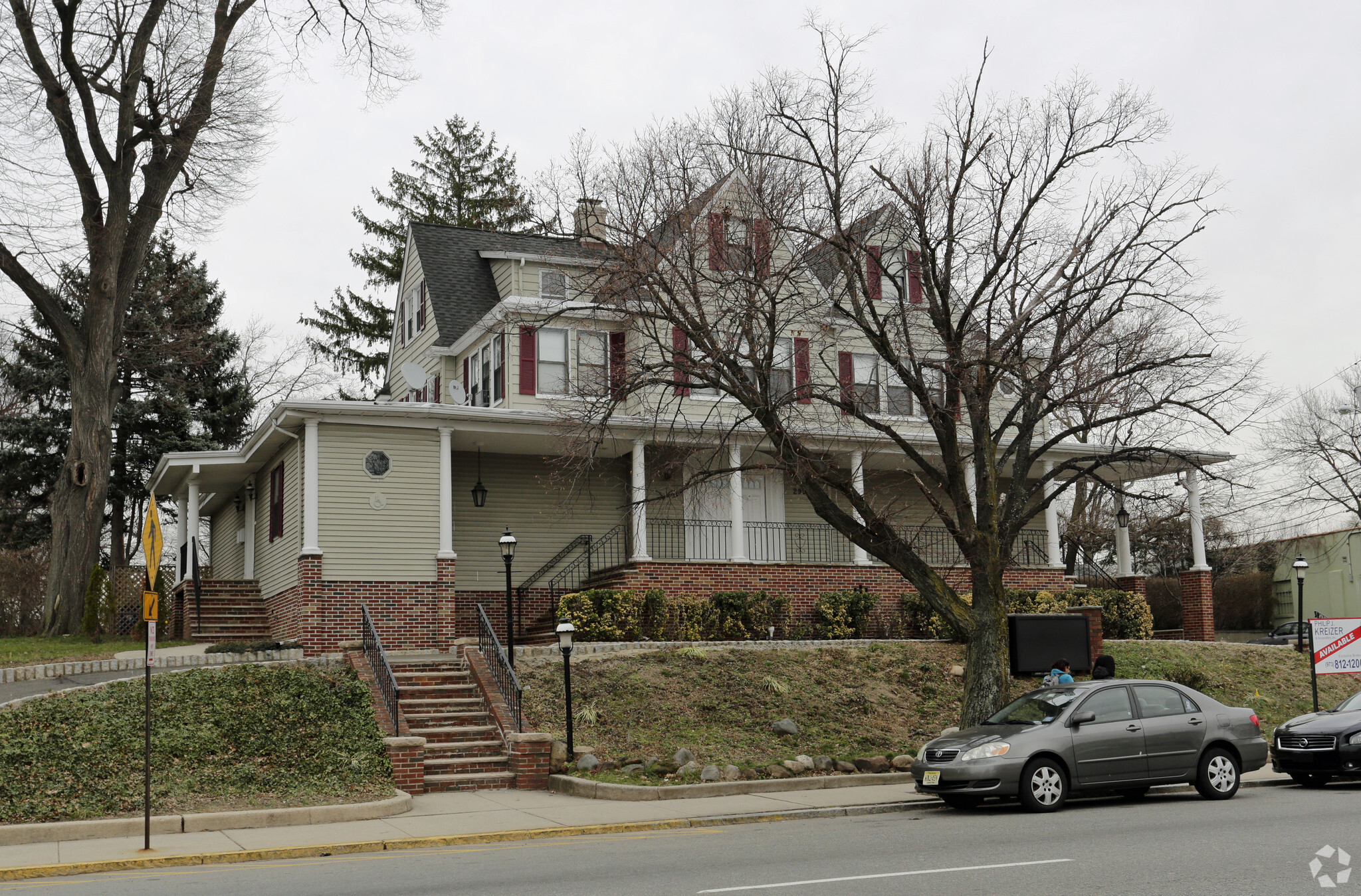 299 Bloomfield Ave, Bloomfield, NJ for sale Primary Photo- Image 1 of 1