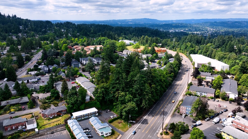 SW Barbur Blvd, Portland, OR for sale - ProVideo LoopNet - Image 1 of 22