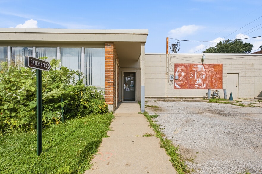600 W 39th St, Kansas City, MO for sale - Building Photo - Image 3 of 20