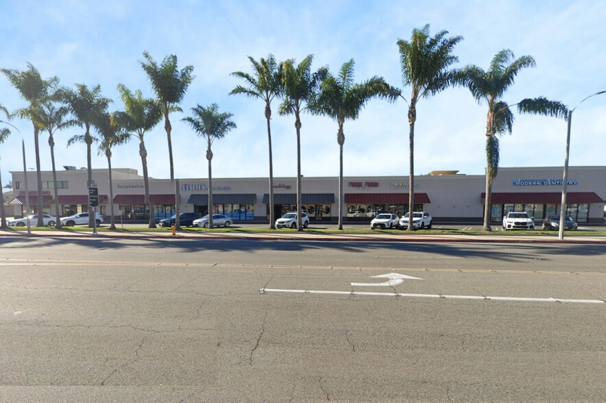 16061-16107 Goldenwest St, Huntington Beach, CA à louer - Photo du bâtiment - Image 2 de 3