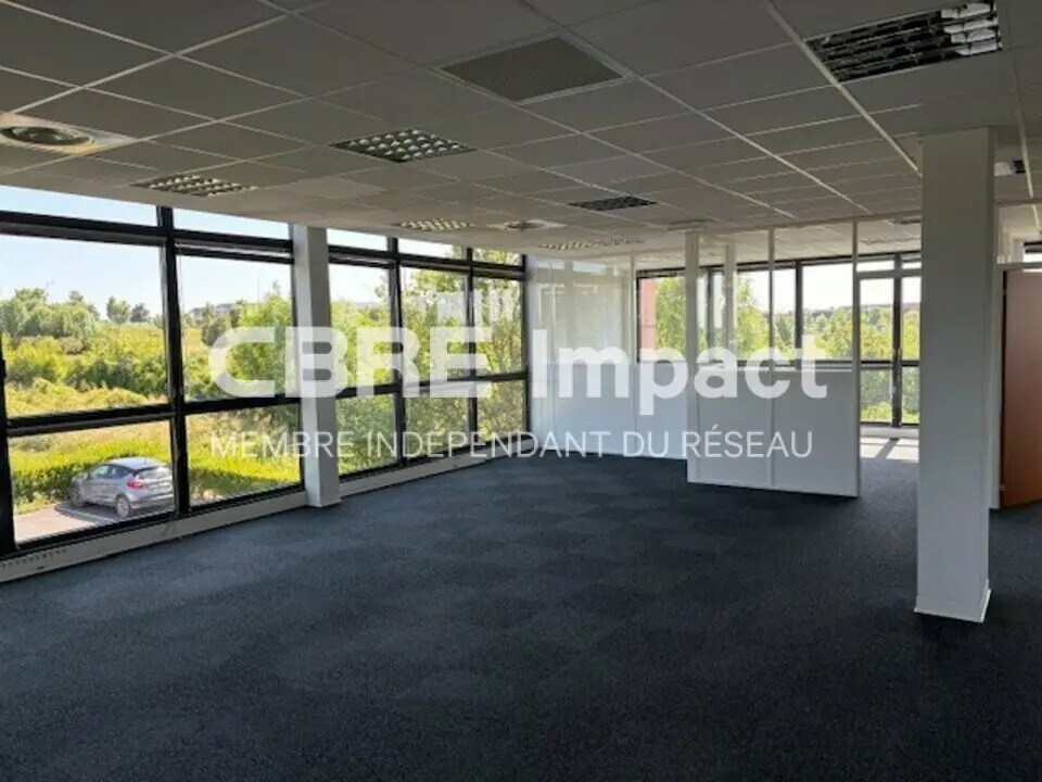 Office in Reims for lease Building Photo- Image 1 of 11