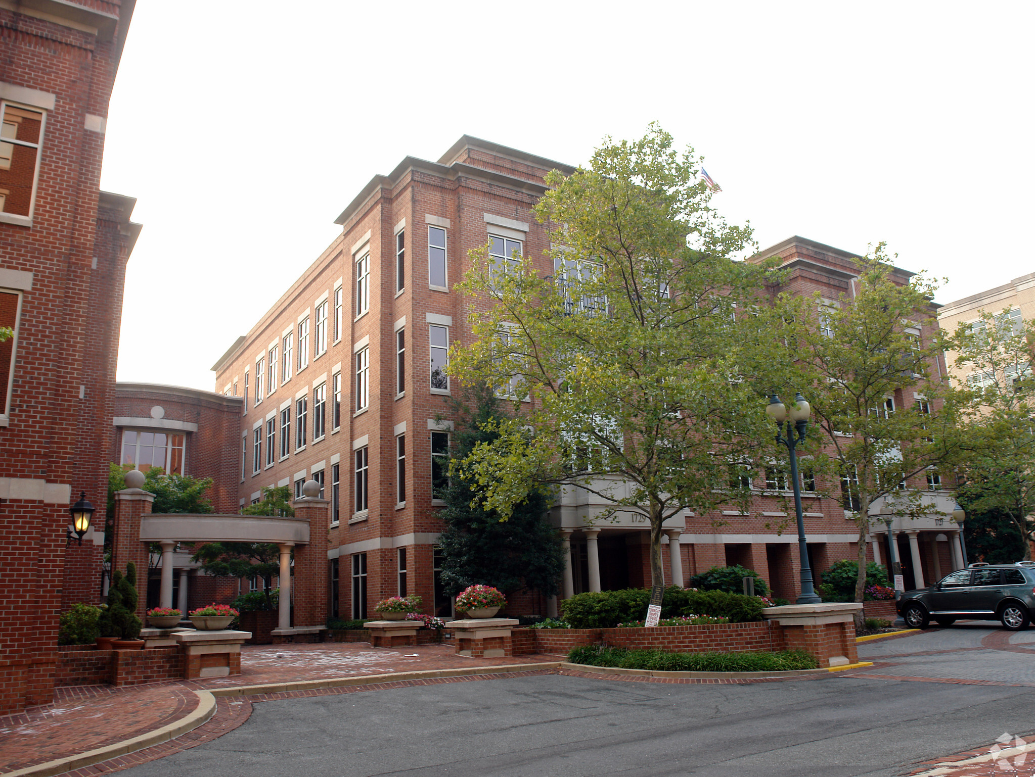 1727-1729 King St, Alexandria, VA for lease Building Photo- Image 1 of 28