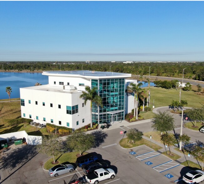 4081 Lakewood Ranch Blvd, Sarasota, FL à vendre - Photo du bâtiment - Image 3 de 29