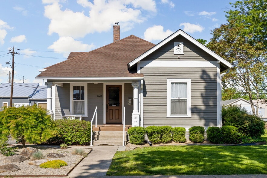 6408 N Carrollton Ave, Indianapolis, IN à vendre - Photo du bâtiment - Image 3 de 20