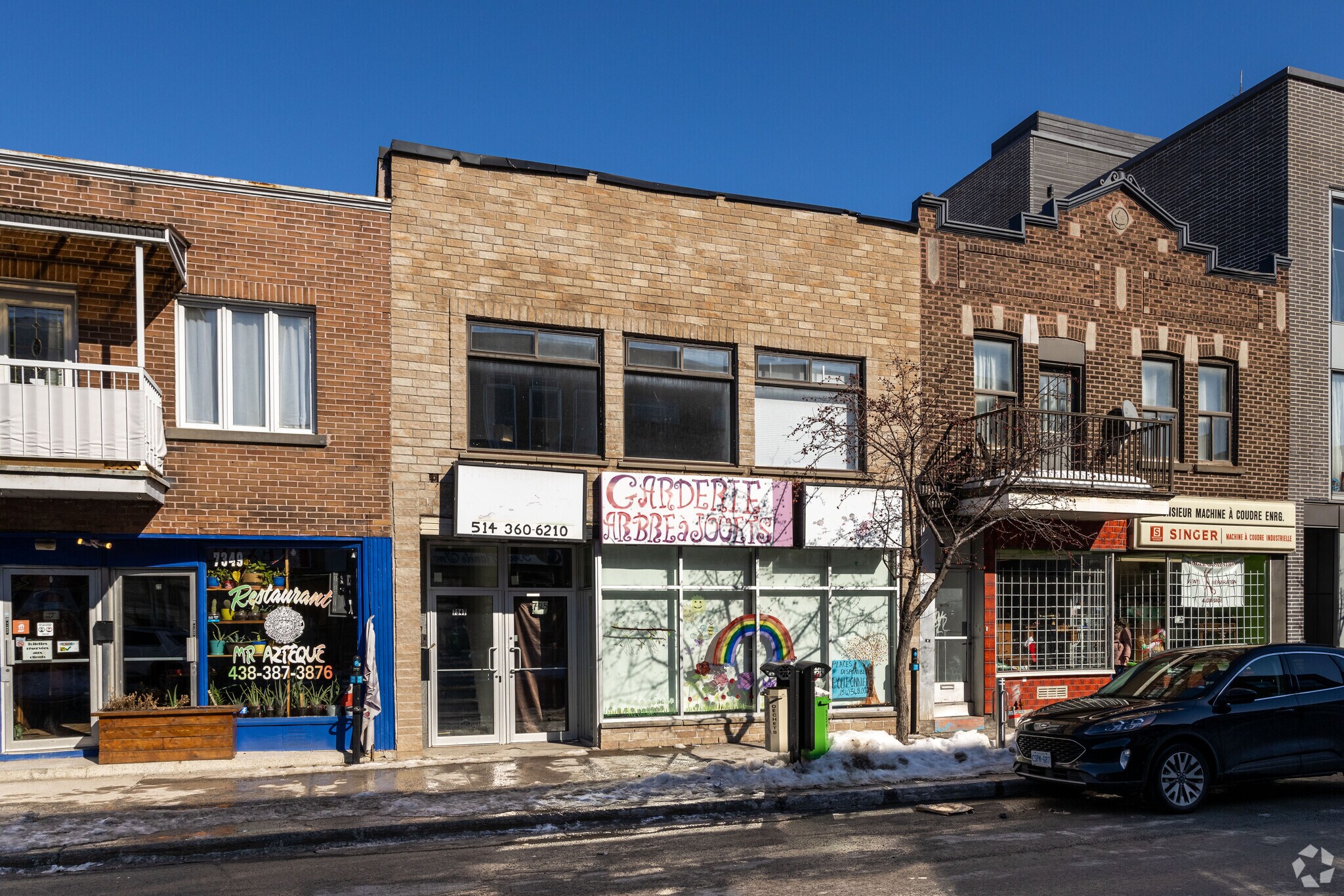 7345-7347 Rue Saint-Hubert, Montréal, QC for sale Primary Photo- Image 1 of 1