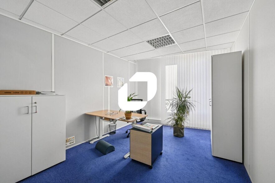 120 Avenue Du Général Leclerc, Paris for lease - Interior Photo - Image 2 of 14
