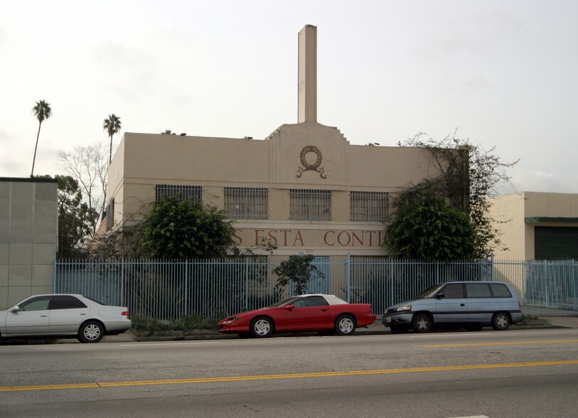 2252 W Washington Blvd, Los Angeles, CA à vendre - Photo du bâtiment - Image 2 de 31