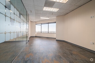 2603 Augusta Dr, Houston, TX à louer Photo intérieure- Image 2 de 5